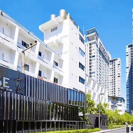 The Base Central Паттая Екстер'єр фото